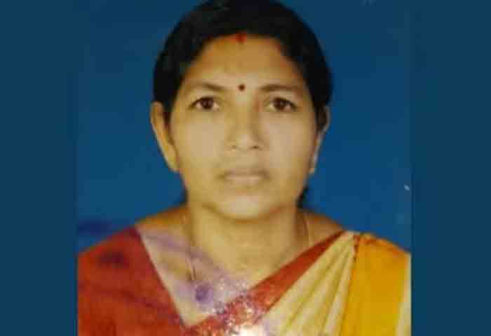 Alappuzha, News, Kerala, Custody, Police, Killed, Alappuzha: Woman killed by man.