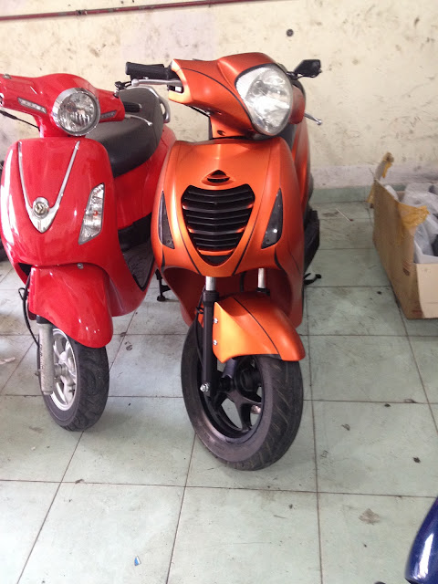 Honda Ps sơn màu cam nhám