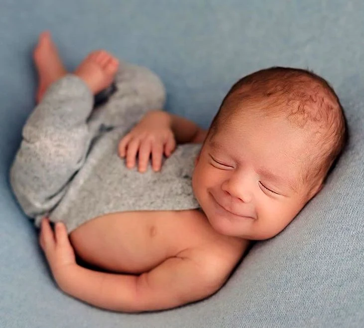 Latest Born Baby DPs for Profile Pictures 