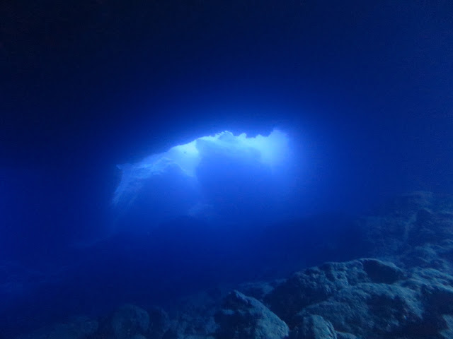 saipan grotto dive