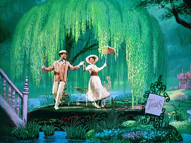 Mary Poppins est un film Walt Disney Pictures