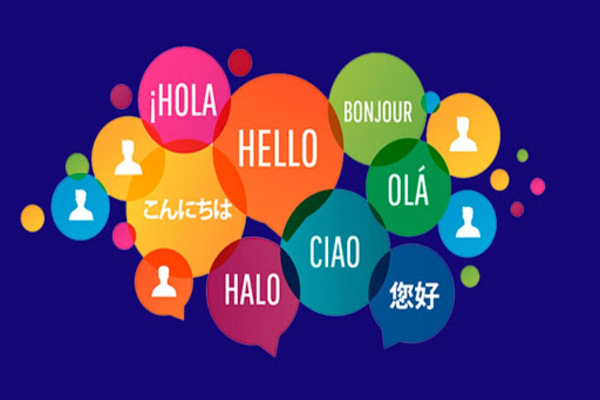 موقع جديد لتعلم اللغات الأجنبية من خلال الاستماع إلى طريقة قراءة و نطق الكتب في الوقت الفعلي
