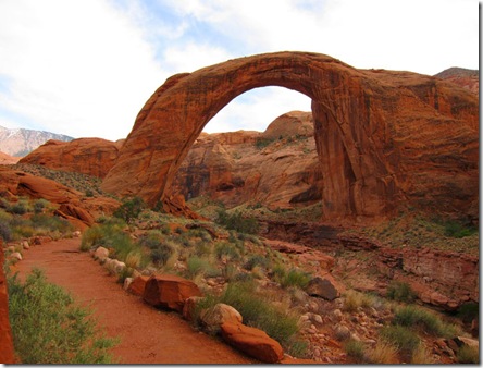 rainbow-bridge-monument