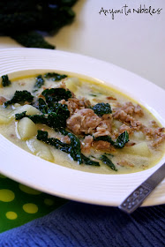 This Zuppa Toscana tastes just like what you get from Olive Garden! Delicious & a must pin!