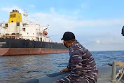 TNI AL Tangkap 2 Kapal Tanker MT di Perairan Barat Kalimantan