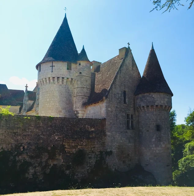 Chateau de Bridoire a fun castle for children in the Dordogne France