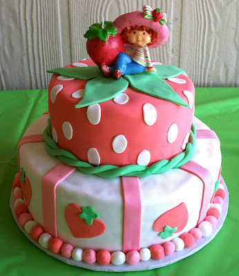 Girl Birthday Cake on Billa Cakes  Portfolio  Strawberry Shortcake First Birthday Cake
