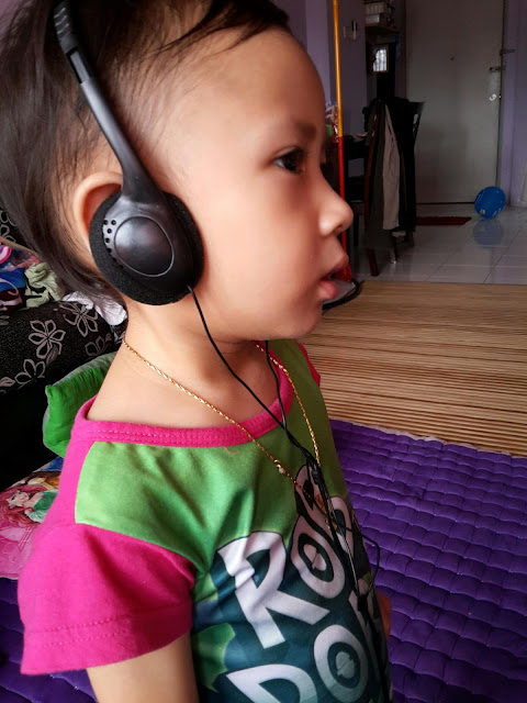 Headphone dan Anak-anak