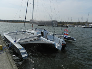 Trimaran Trailer Able Folding Tnt34