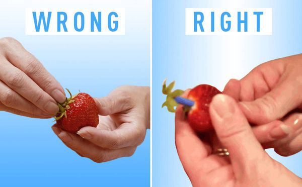 21 Daily Things You’ve Been Doing Incorrectly All Your Life & How To Do Them Right - The right way to hull strawberries is to use a straw.