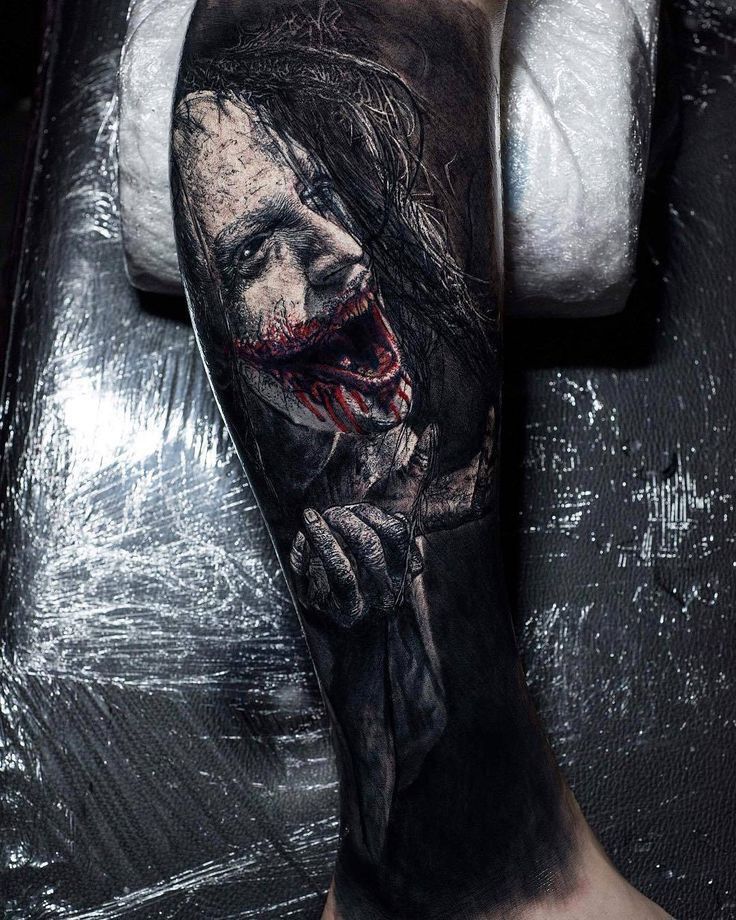 Tatuajes espeluznantes y aterradores