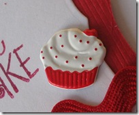 redwhiteribboncupcake1