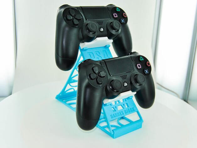 3D Printed stand for PS4 controllers