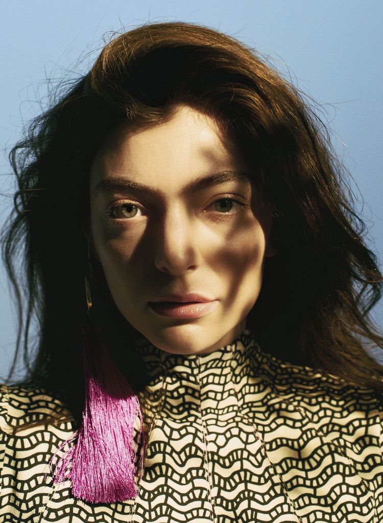 Lorde model photoshoot Fashion Magazine September 2017
