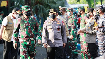 Panglima TNI dan Kapolri Dengarkan Keluhan Warga Bangkalan