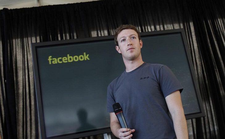 Mengapa Mark Zuckerberg Selalu Memakai Kaus yang Sama?