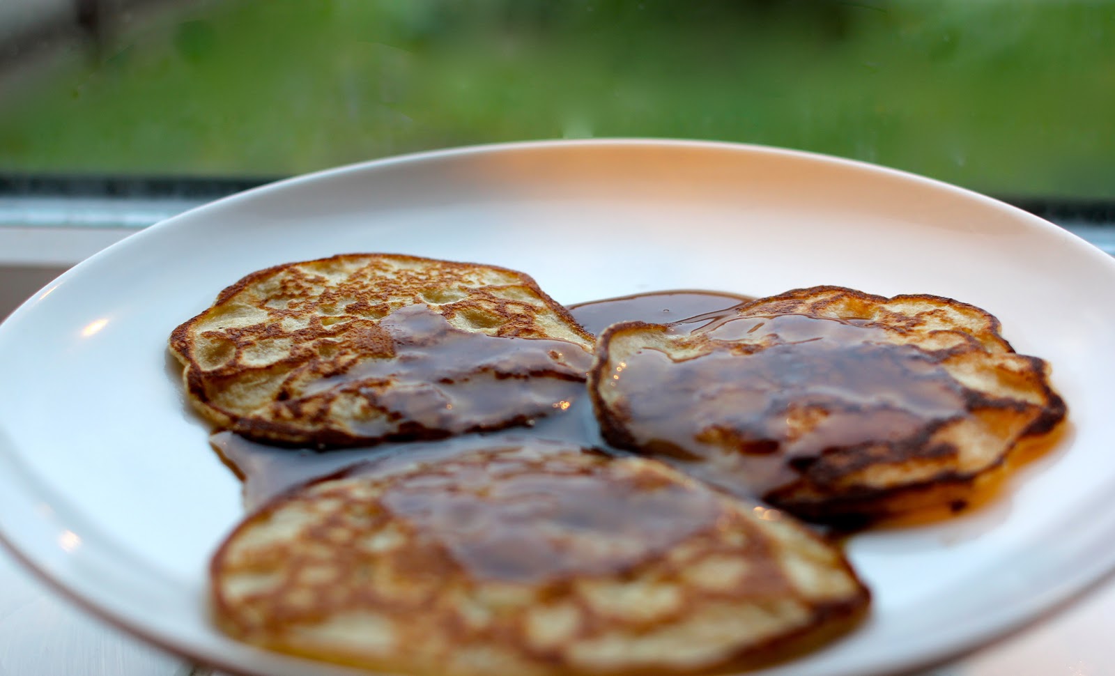 now Pancakes and make  plenty Banana milk to  Milk eggs eat flour Free  makes and the  with how for pancakes to