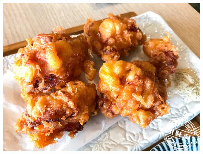 柒壹喫堂雙味飯糰佐唐揚雞
