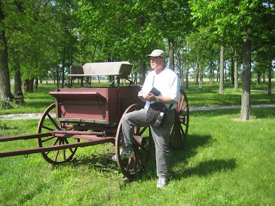 Roland Lee sketching in Nauvoo Illinois