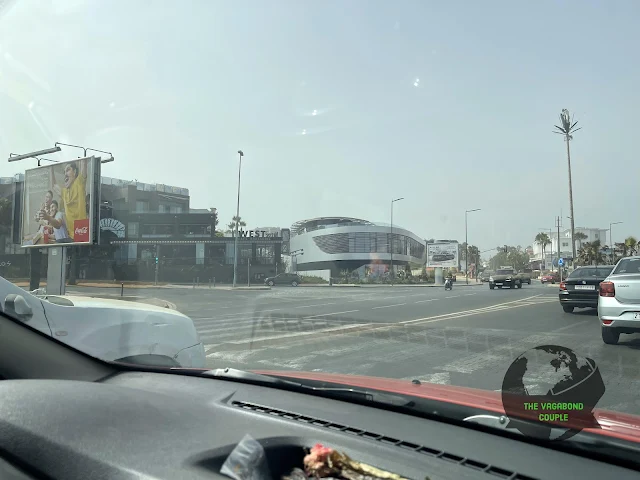 Traffic Circle: Driss Slaoui Boulevard, Habib Sinaceur Avenue, Boulevard de la Corniche; Casablanca