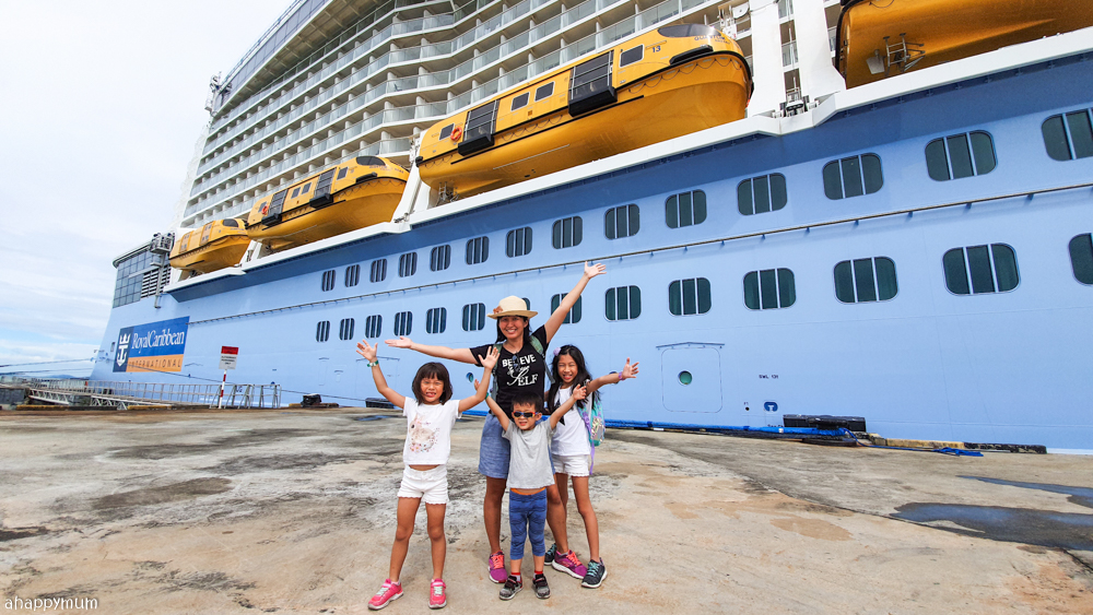 What are Royal Caribbean WOW Bands? | Royal Caribbean Cruises