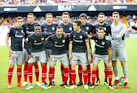 ATHLETIC CLUB DE BILBAO - Bilbao, Vizcaya, España - Temporada 2017-18 - Córdoba, Mikel Vesga, Iturraspe, Laporte, San José, Unai Núñez y Kepa Arrizabalaga; Iñaki Williams, Balenziaga, Susaeta e Íñigo Lekue. VALENCIA C. F. 3 (Simone Zaza, Parejo, Rodrigo) ATHLETIC CLUB 2 (Aduriz, Raúl García). 01/10/2017. Campeonato de Liga de 1ª División, jornada 7. Valencia, estadio de Mestalla.