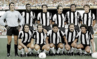 CLUBE ATLÉTICO MINEIRO. Temporada 1971-72. Renato, Humberto Monteiro, Grapete, Vanderlei, Vantuir y Oldair. Ronaldo, Humberto Ramos, Darío, Beto e Romeu. CLUBE ATLÉTICO MINEIRO 1 SÃO PAULO F. C. 0 Domingo 12/12/1971 Campeonato Brasileiro de Serie A, triangular final, jornada 1. Belo Horizonte, Brasil, estadio Mineirão: 59.320 espectadores. GOLES: 1-0: 75’, Oldair.