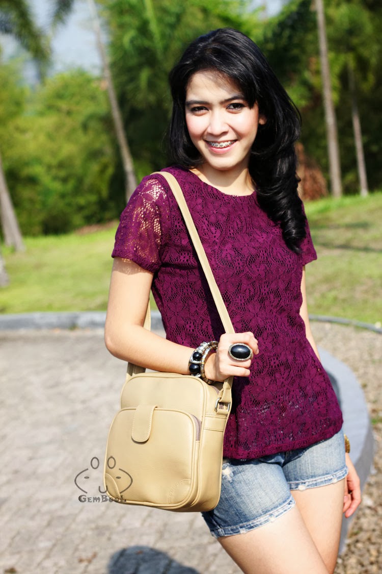 GUDANG TAS  TAS  LOKAL WANITA  MODEL SELEMPANG  LUCU  DAN 