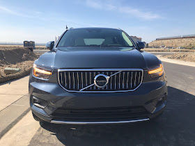 Front view of 2020 Volvo XC40 T5 AWD Inscription