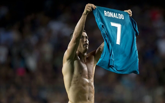 Spanish Super Cup: Cristiano Ronaldo scores late stunner to help Real Madrid to El Clasico win