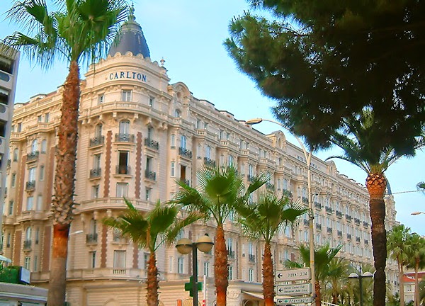 Hotel InterContinental Carlton Cannes - kradzież przedmiotów o największej wartości na świecie