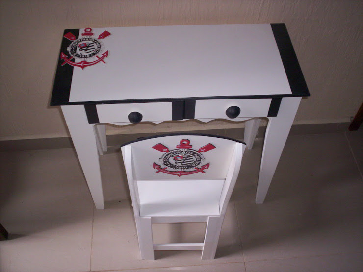 Mesa para estudo Corinthians R$ 180,00
