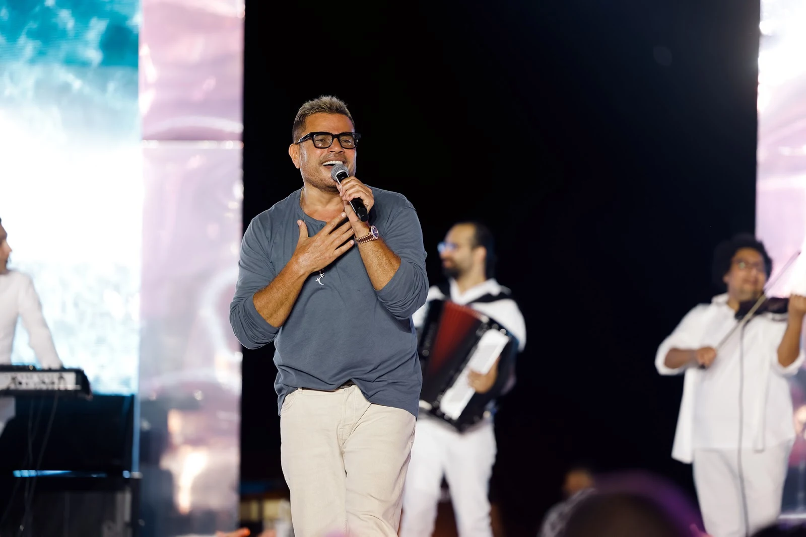 Amr Diab lit up the stage last night at Xanadu Makadi Bay #AmrDiab lit up the stage last night at Xanadu Makadi Bay🔥! Check out these snippets from the show and relive the magic.  Photography: Mahmoud Loutfy