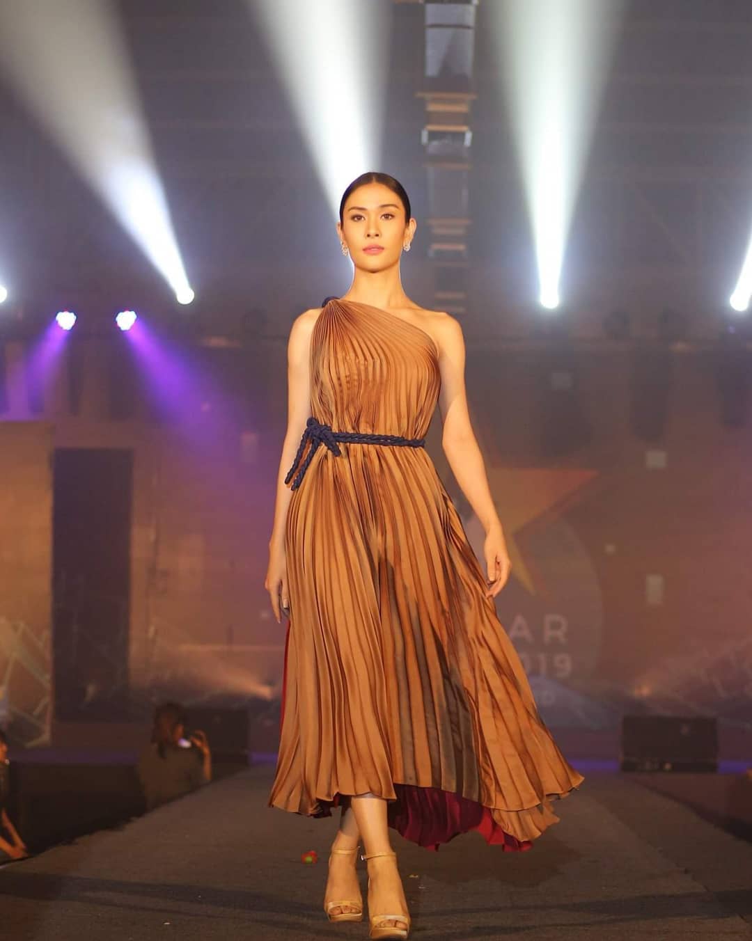 Punpun Sasissnara – Most Beautiful Thai Transgender Catwalk Model Instagram