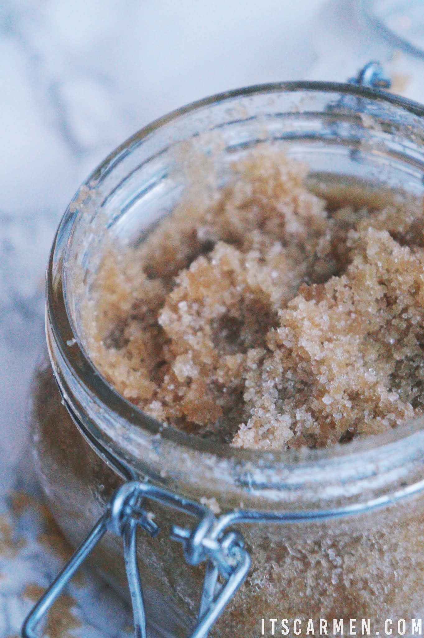 Body Scrub Benefits: Coffee, Salt, Sugar Scrubs How often should you use a body scrub? Is it OK to scrub your body everyday? Do you use body scrub before or after soap/body wash?  body wash benefits