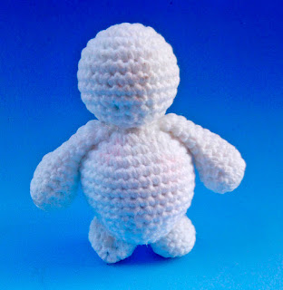 Baymax amigurumi 3