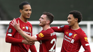 Virgil van Dijk Tidak Disenaraikan Dalam Skuad 25 Pemain Liverpool.