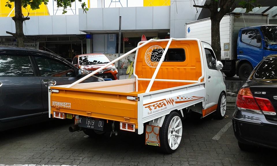 Modifikasi Grand Max Pick Up berkepala Luxio 