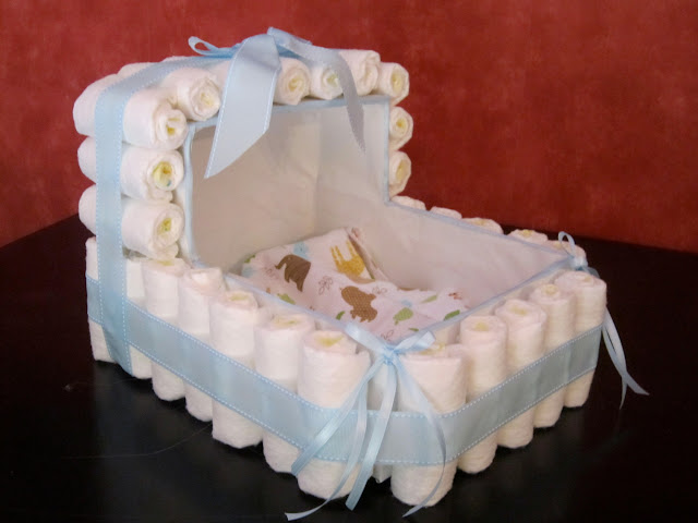 Bassinet Diaper Cake3