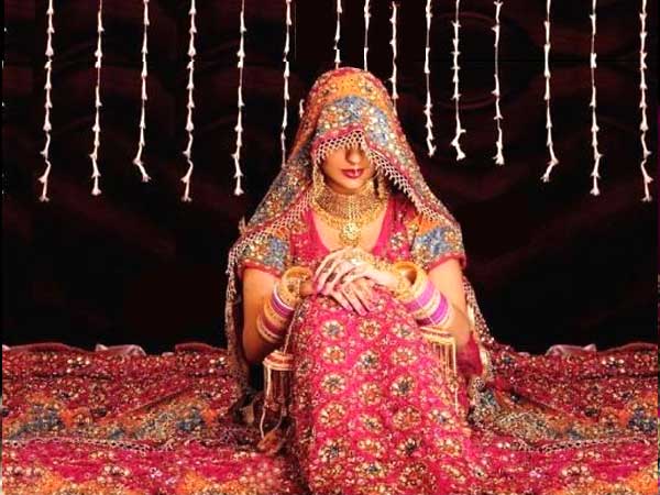 Labels Hindu bridal make up