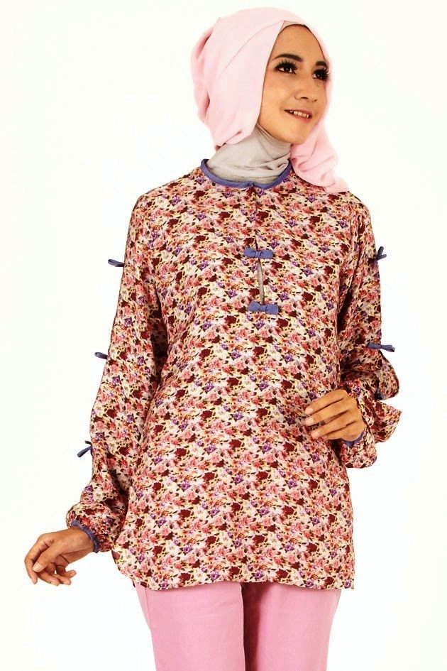  25 model baju batik atasan untuk wanita muslimah modern 