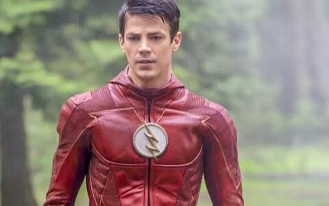 La saison 7 de Flash pourrait faire référence à Aquaman