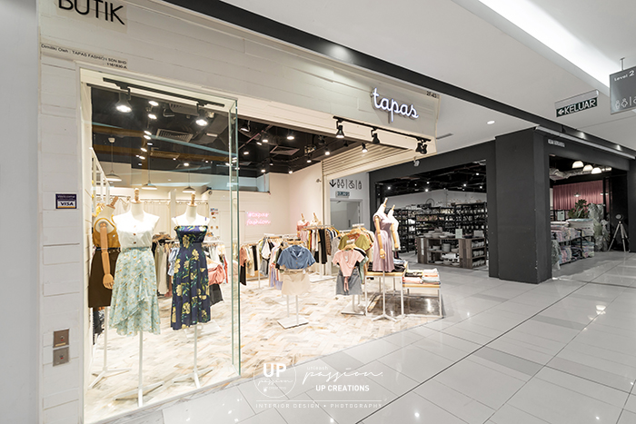 Tapas fashion paradigm pj shopfront with solid wood strips stained in white color, terrazzo herringbone floor tiles, clear glass window display