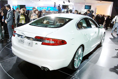 2010 Jaguar XF-R