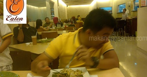 Makan dan santai: Makan Apa di Metropolitan Mall, Bekasi 