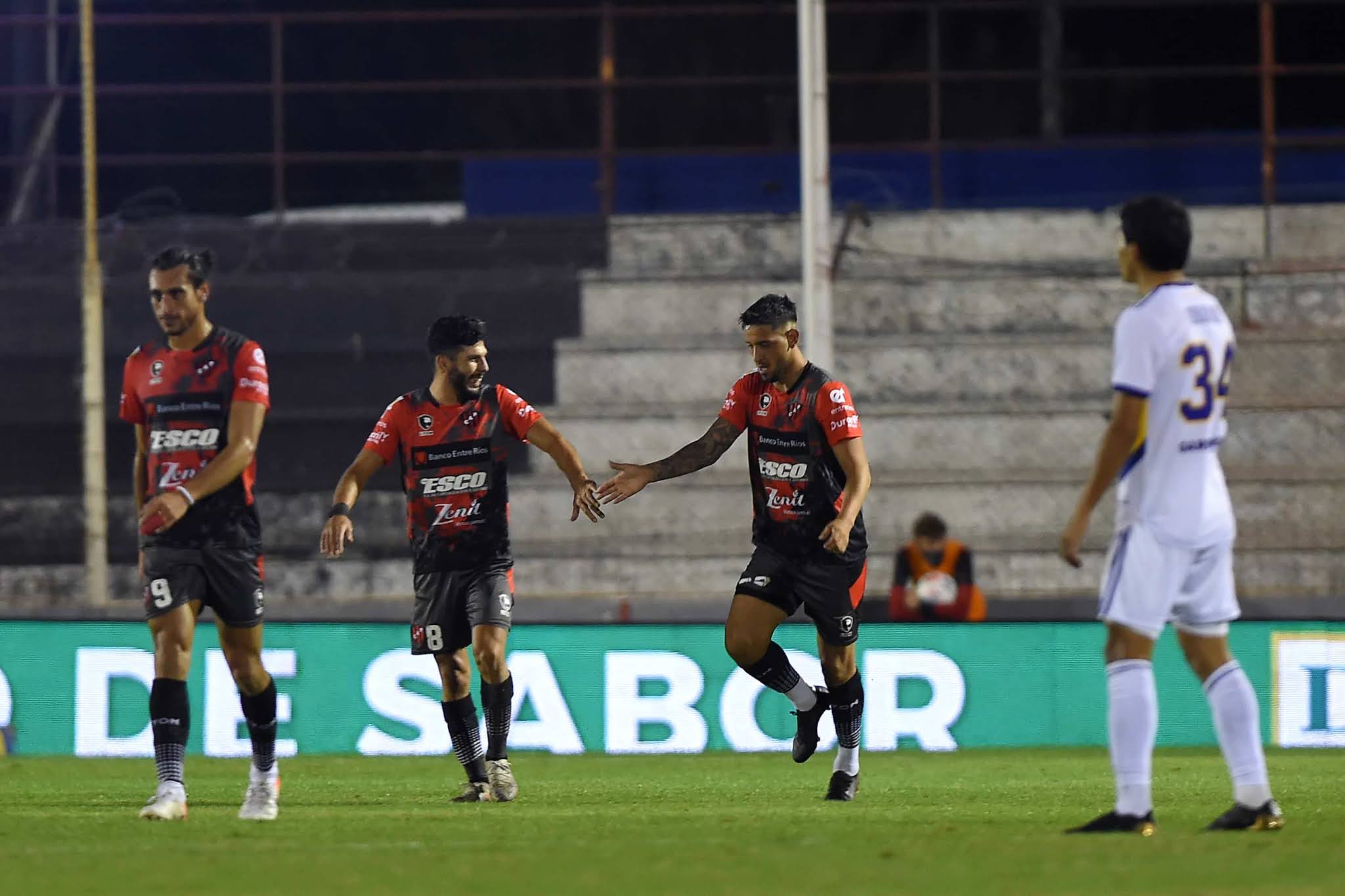 Boca perdió 1 a 0 con Patronato en Paraná, que le ganó por primera vez en la historia