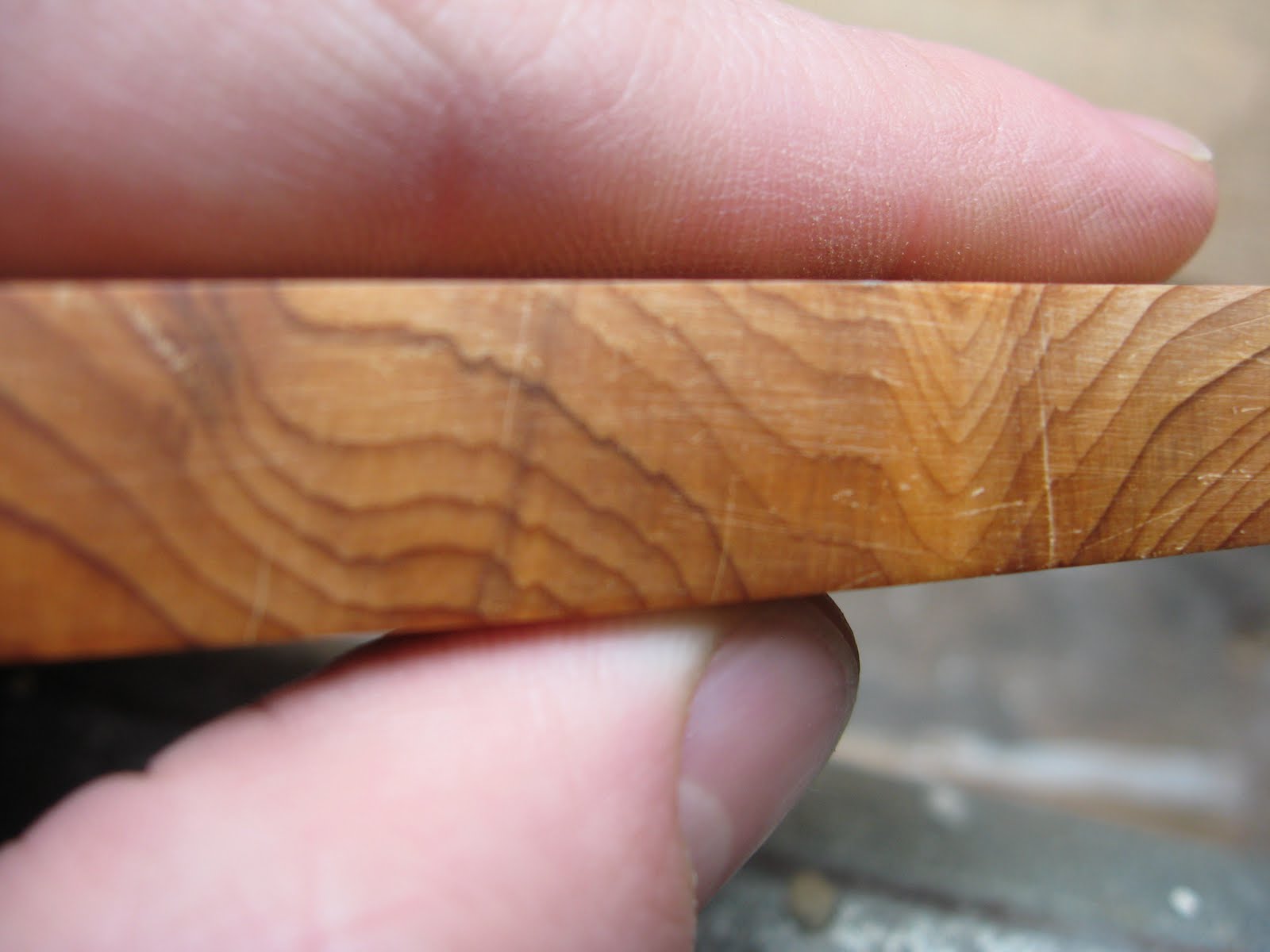 making wood varnish