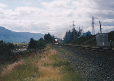 Southern Pacific "Daylight" GS-4 4-8-4 #4449 at North Bonneville, Washington, on June 7, 1997