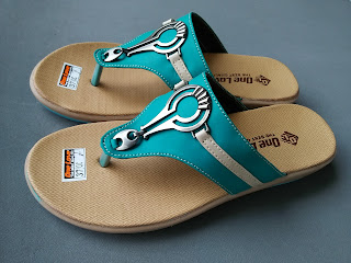 Grosir sandal wanita flat sandal one love japit gesper 1