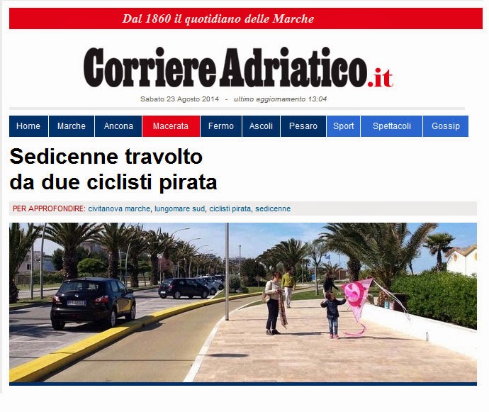 le biciclette possono attraversare sulle strisce pedonali